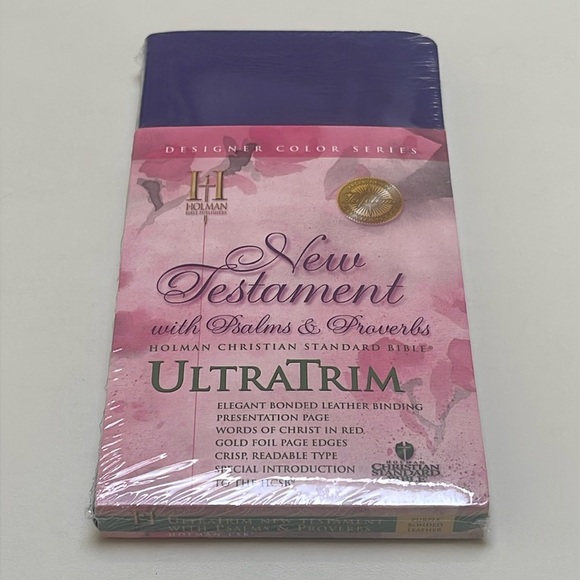 ❤️ 🆕 HOLMAN New Testament with Psalms & Proverbs PURPLE Cover bible - Picture 2 of 4